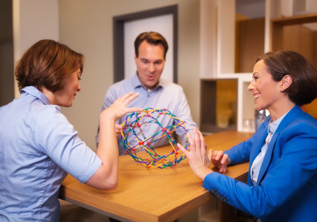 Renforcement Des Liens Entre Collaborateurs