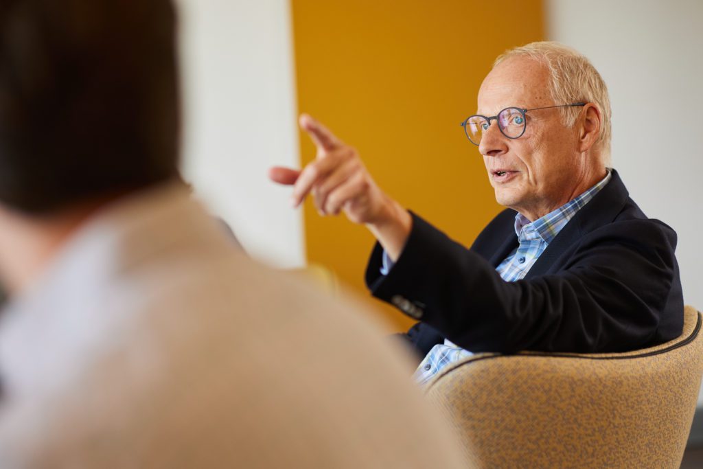 Photographe corporate pour les entreprises 8 Photographe Corporate - expert en image Lien personnalisé Photographe Portrait corporate toulouse