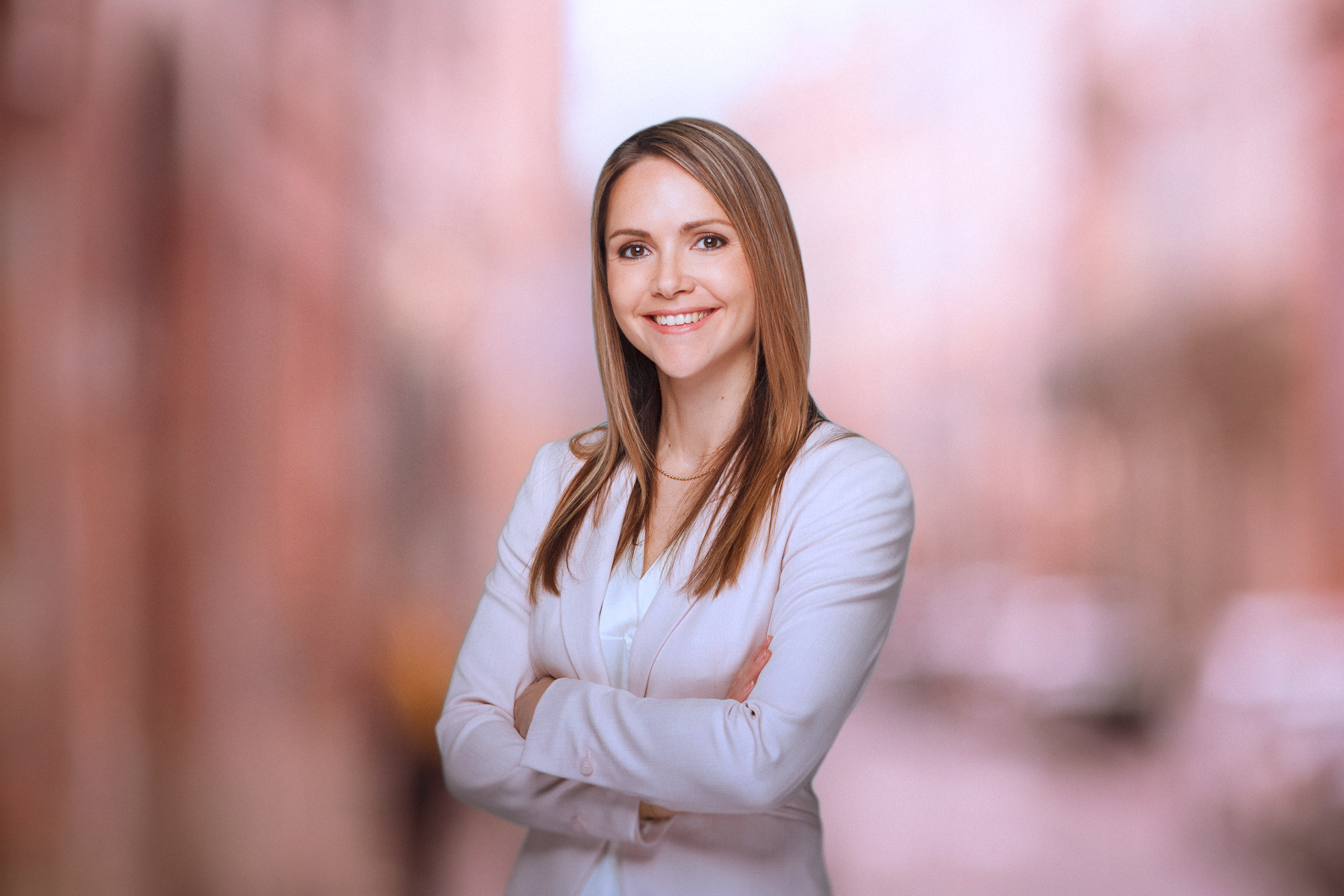 Pink Headshot pour linked-in Toulouse