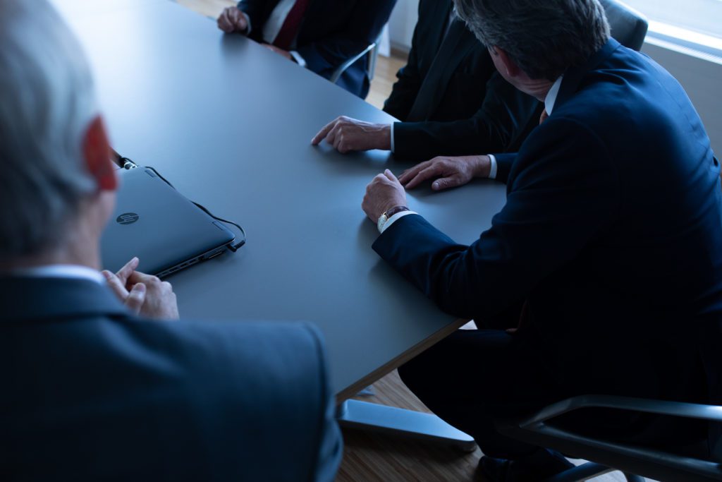 Photographe corporate pour les entreprises 10 Photographe Corporate - expert en image Photographe Portrait corporate 240 Photographe corporate pour les entreprises