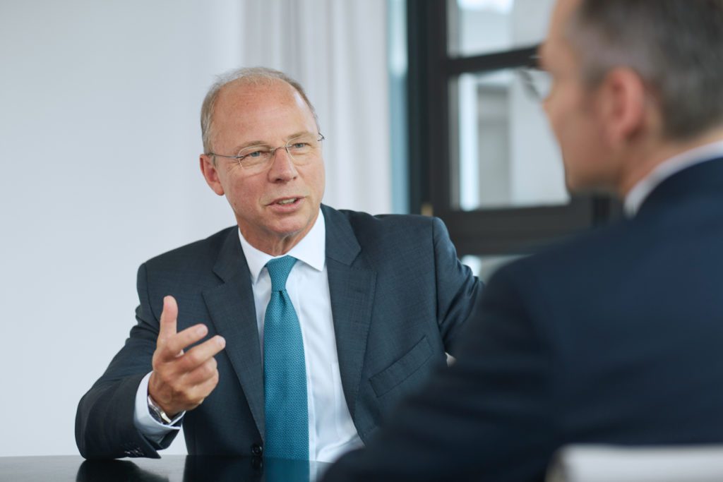 Photographe corporate pour les entreprises 12 Photographe Corporate - expert en image Photographe Portrait corporate 348 Photographe corporate pour les entreprises